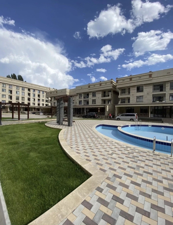 Продаю 2-к квартиру (55 м²) в Чолпон-Ате