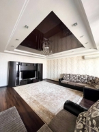 Продаю 4-к квартиру (145 м²) в Бишкеке
