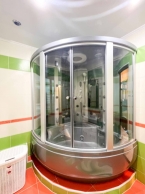 Продаю 4-к квартиру (145 м²) в Бишкеке