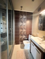 Продаю 4-к квартиру (145 м²) в Бишкеке