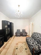 Продаю 3-к квартиру (71 м²) в Бишкеке