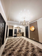 Продаю 4-к квартиру (177 м²) в Бишкеке