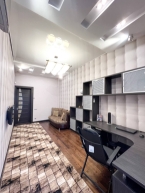 Продаю 4-к квартиру (177 м²) в Бишкеке