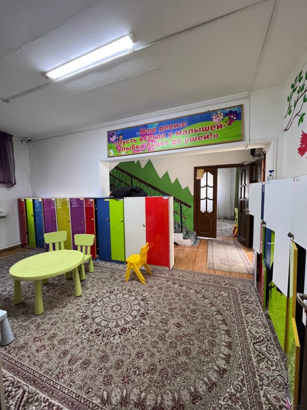 Продаю 10-к дом (250 м²) в Бишкеке