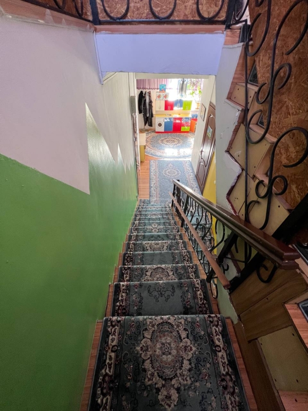 Продаю 10-к дом (250 м²) в Бишкеке
