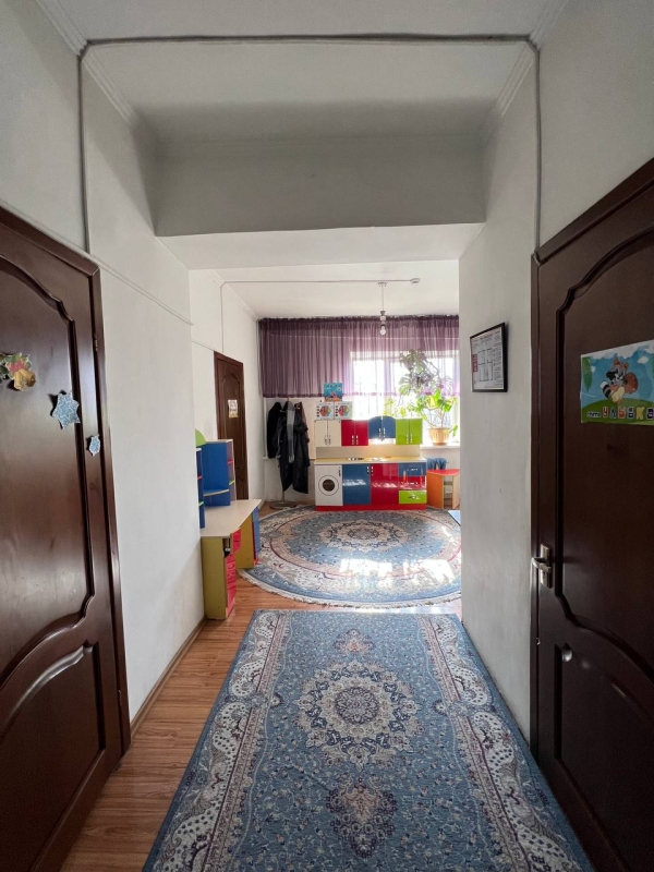 Продаю 10-к дом (250 м²) в Бишкеке
