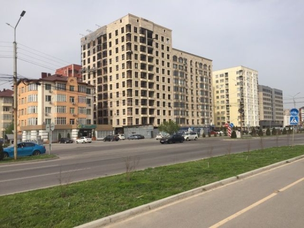 Продаю 2-к квартиру (56 м²) в Бишкеке