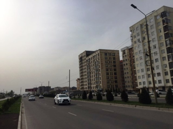 Продаю 2-к квартиру (56 м²) в Бишкеке