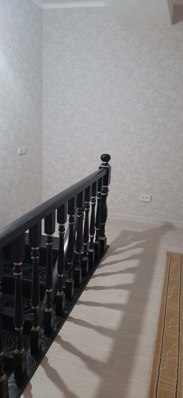 Продаю 4-к квартиру (134 м²) в Бишкеке
