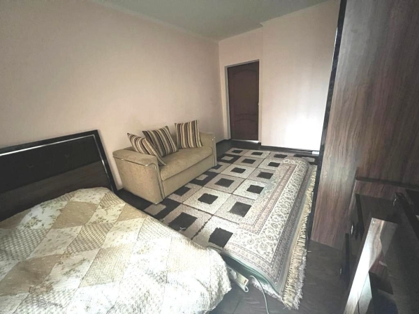 Продаю 3-к квартиру (80 м²) в Бишкеке