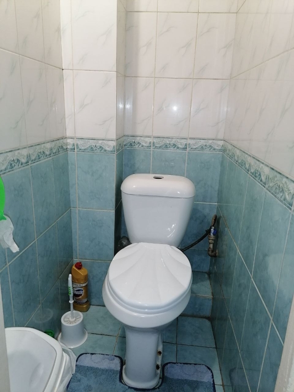 Продаю 2-к квартиру (48 м²) в Бишкеке