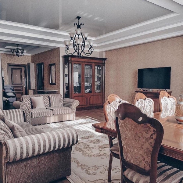 Продаю 3-к квартиру (125 м²) в Бишкеке