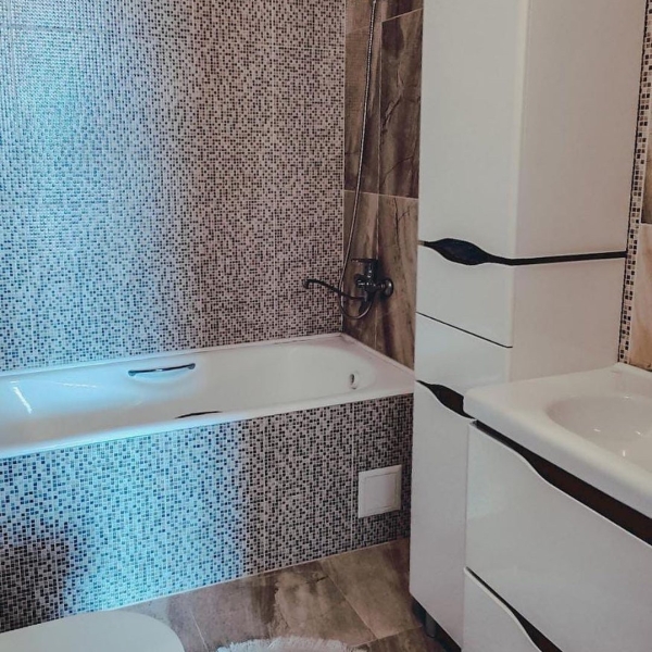 Продаю 3-к квартиру (125 м²) в Бишкеке