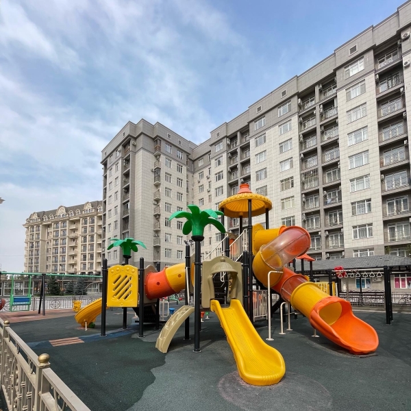Продаю 3-к квартиру (125 м²) в Бишкеке