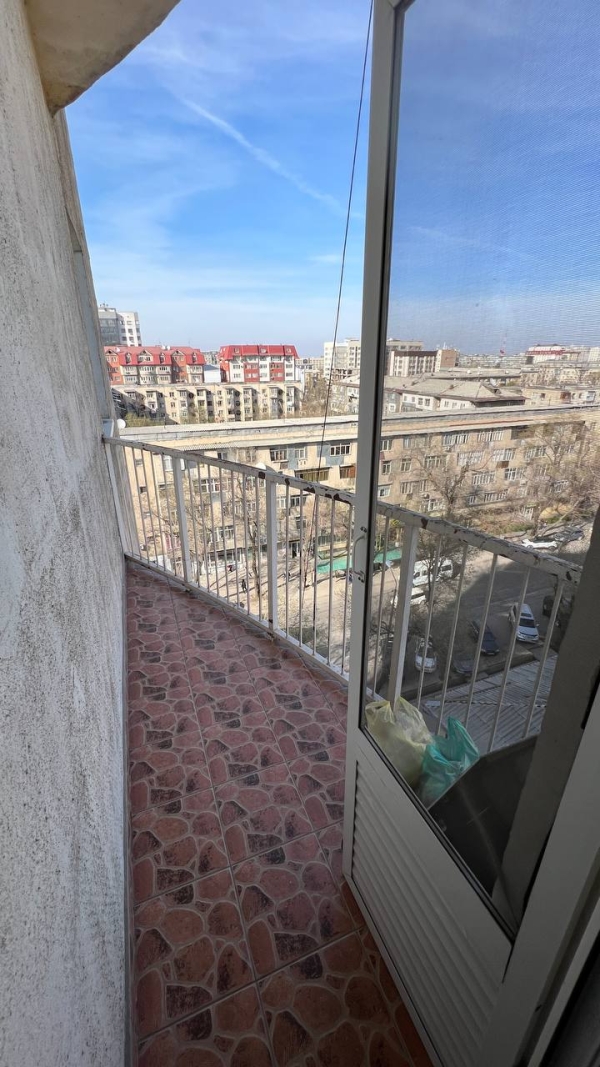 Продаю 4-к квартиру (208 м²) в Бишкеке