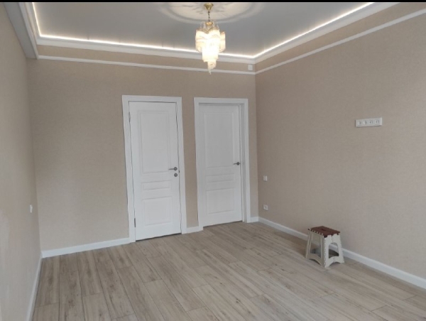 Продаю 3-к квартиру (108 м²) в Бишкеке