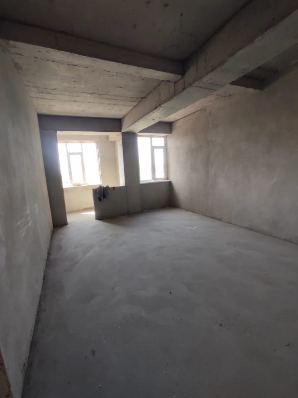 Продаю 3-к квартиру (100 м²) в Бишкеке