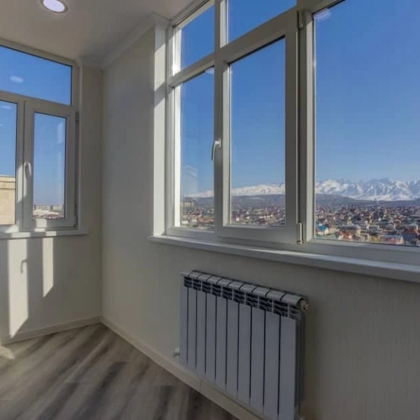 Продаю 3-к квартиру (94 м²) в Бишкеке