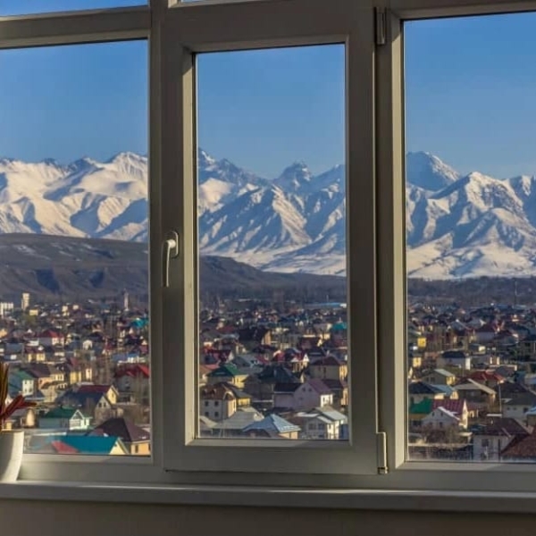 Продаю 3-к квартиру (94 м²) в Бишкеке