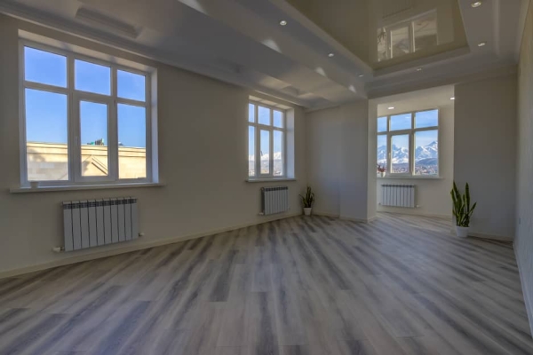 Продаю 3-к квартиру (94 м²) в Бишкеке