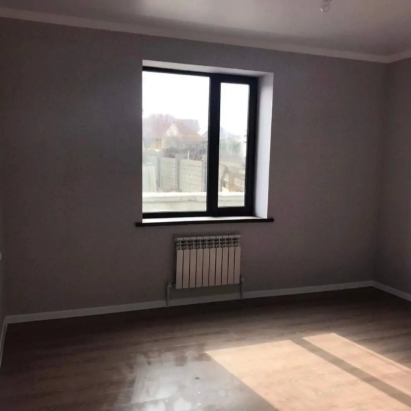 Продаю 1-к квартиру (40 м²) в Бишкеке