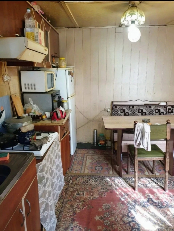 Продаю 3-к дом (57 м²) в Бишкеке