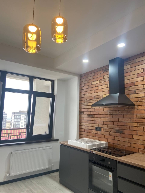 Продаю 1-к квартиру (44 м²) в Бишкеке