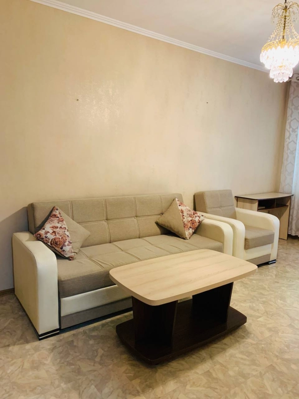 Продаю 2-к квартиру (50 м²) в Бишкеке