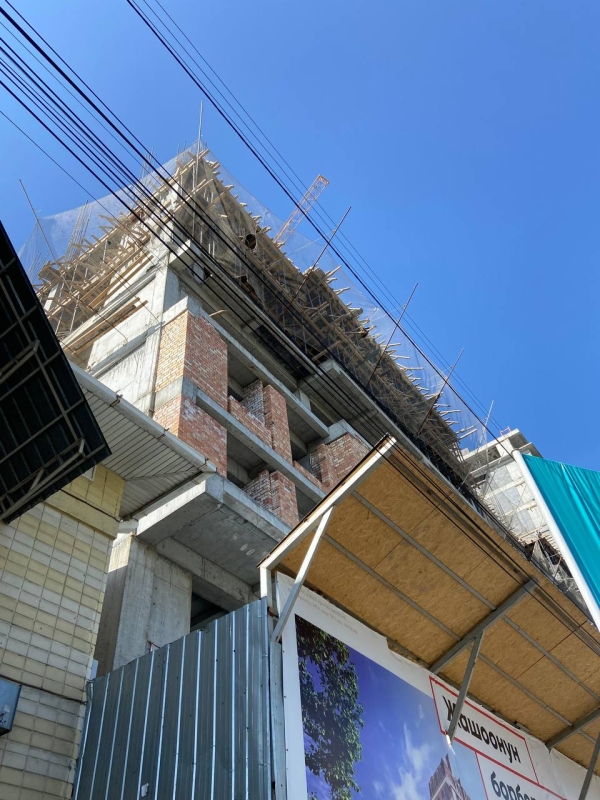 Продаю 2-к квартиру (56 м²) в Бишкеке
