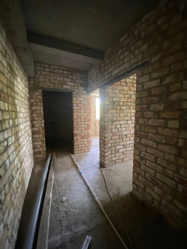 Продаю 3-к квартиру (107 м²) в Бишкеке