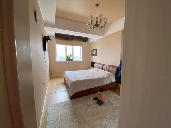 Продаю 3-к квартиру (107 м²) в Бишкеке