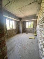 Продаю 3-к квартиру (107 м²) в Бишкеке