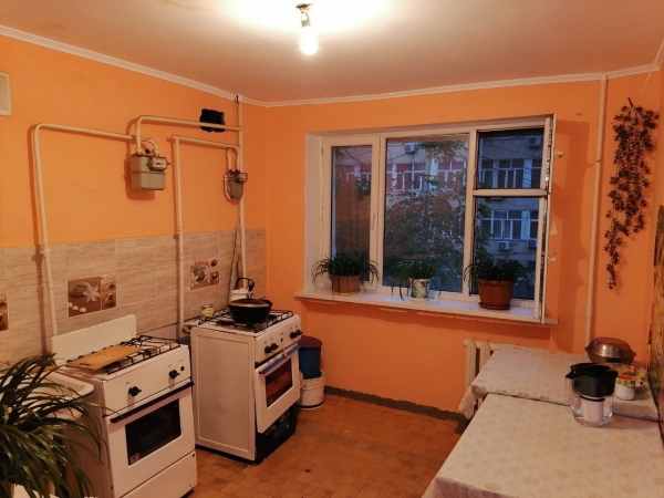 Продаю 1-к квартиру (13 м²) в Бишкеке