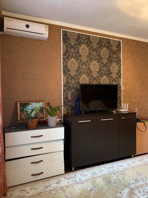 Продаю 3-к квартиру (61 м²) в Бишкеке