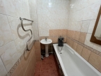 Продаю 3-к квартиру (66 м²) в Бишкеке