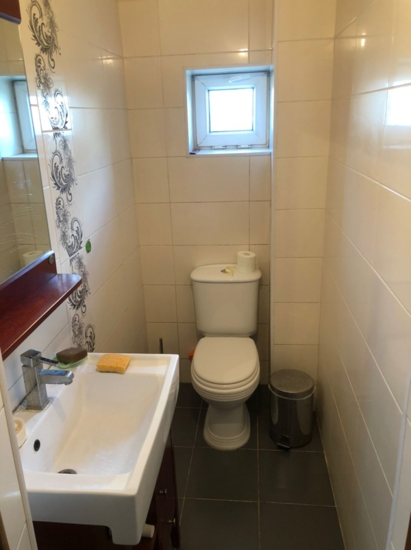 Продаю 4-к дом (240 м²) в Бишкеке