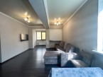 Продаю 2-к квартиру (60 м²) в Бишкеке