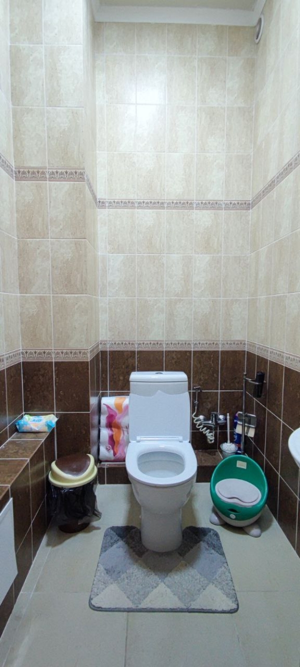 Продаю 6-к дом (226 м²) в Бишкеке