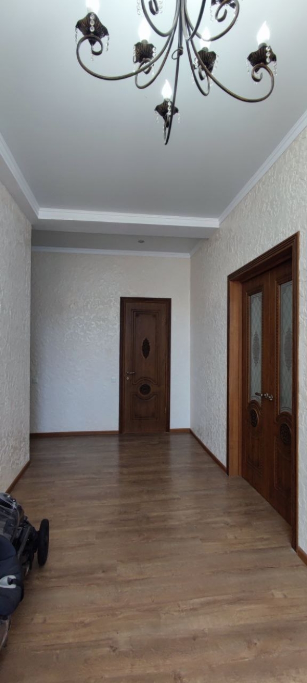 Продаю 6-к дом (226 м²) в Бишкеке