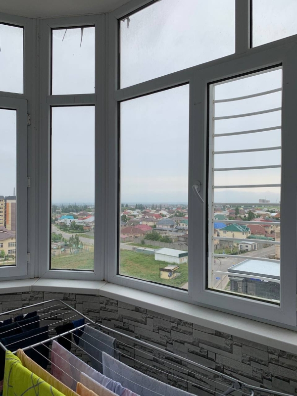 Продаю 2-к квартиру (64 м²) в Бишкеке