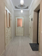 Продаю 2-к квартиру (64 м²) в Бишкеке