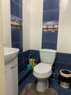 Продаю 2-к квартиру (64 м²) в Бишкеке