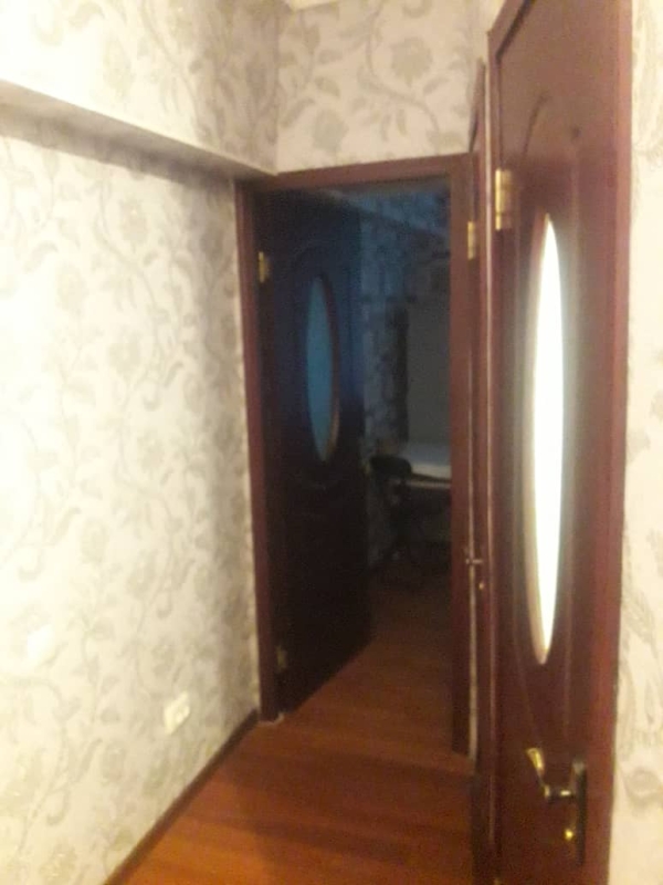 Продаю 1-к квартиру (1 м²) в Бишкеке