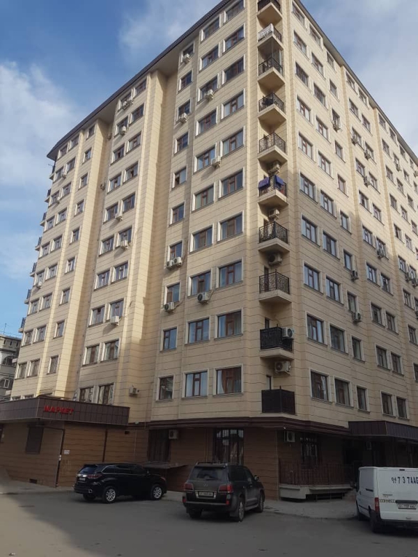 Продаю 4-к помещение (200 м²) в Бишкеке