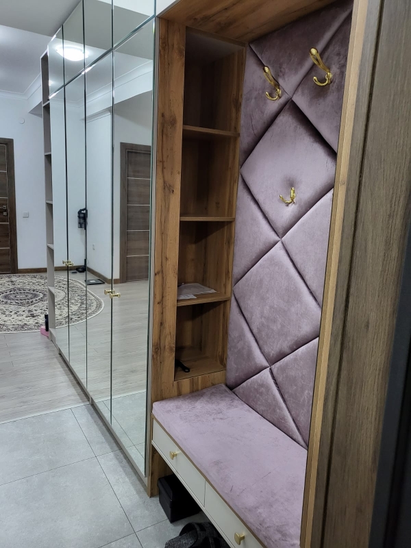 Продаю 3-к квартиру (120 м²) в Бишкеке