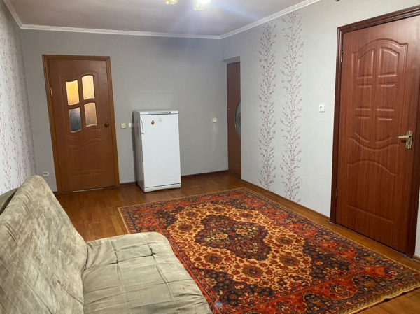 Продаю 1-к квартиру (40 м²) в Бишкеке