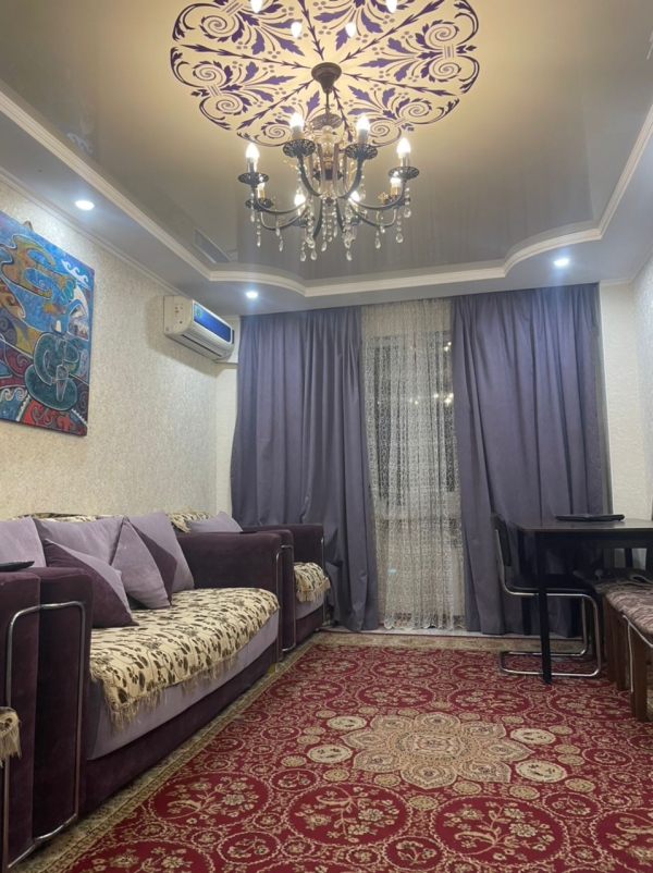 Продаю 3-к квартиру (58 м²) в Бишкеке