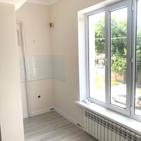 Продаю 1-к квартиру (53 м²) в Бишкеке