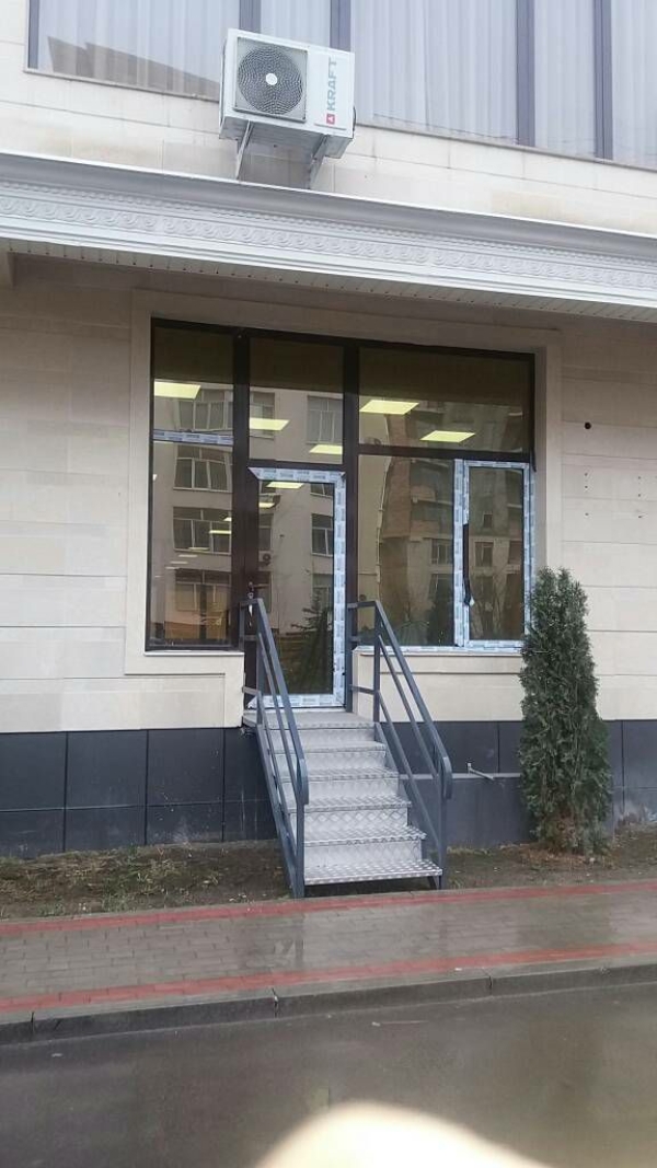 Продаю 4-к офис (182 м²) в Бишкеке