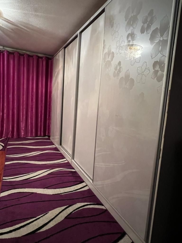 Продаю 5-к дом (270 м²) в Бишкеке